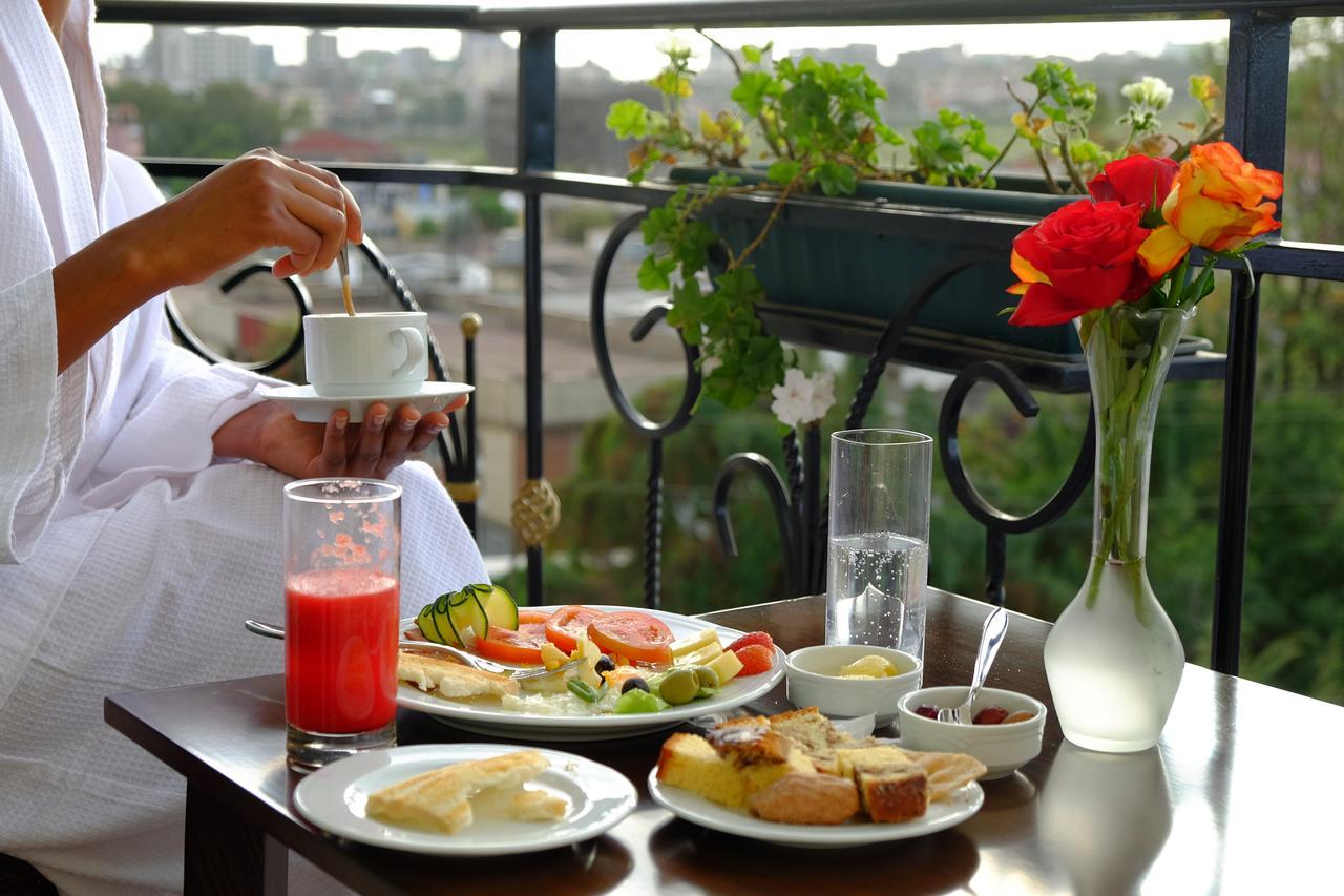 Abyssinia Renaissance Hotel Addis Ababa Exterior foto