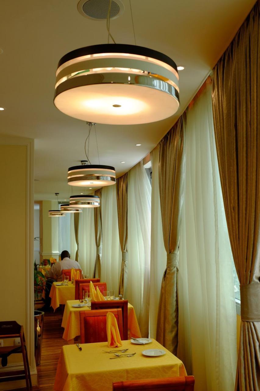 Abyssinia Renaissance Hotel Addis Ababa Exterior foto